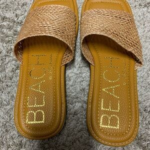 Beach by Matisse Women's Tan Sandals